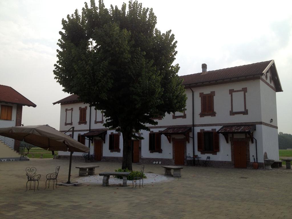 Bed And Breakfast Azienda Agricola Cascina Salazzara Ματζέντα Εξωτερικό φωτογραφία
